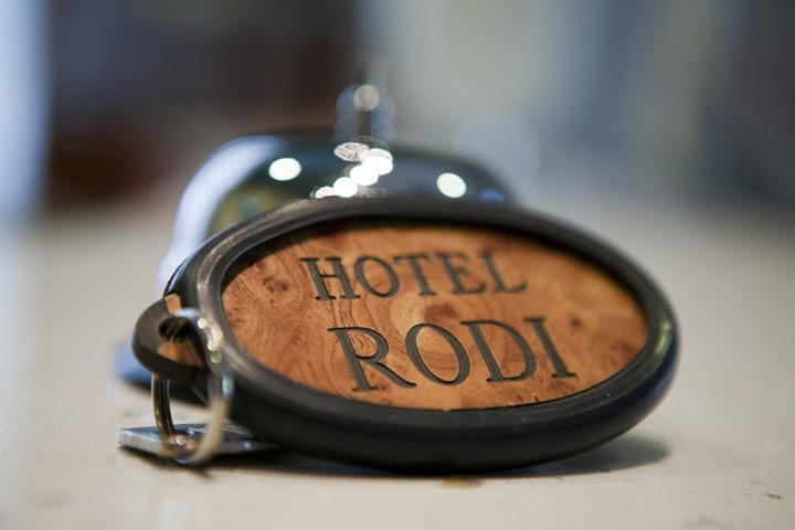 Hotel Rodi Червія Екстер'єр фото